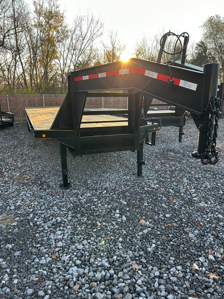 40' Gooseneck with Mega Ramps Farmersville Auto Sales & Trailers