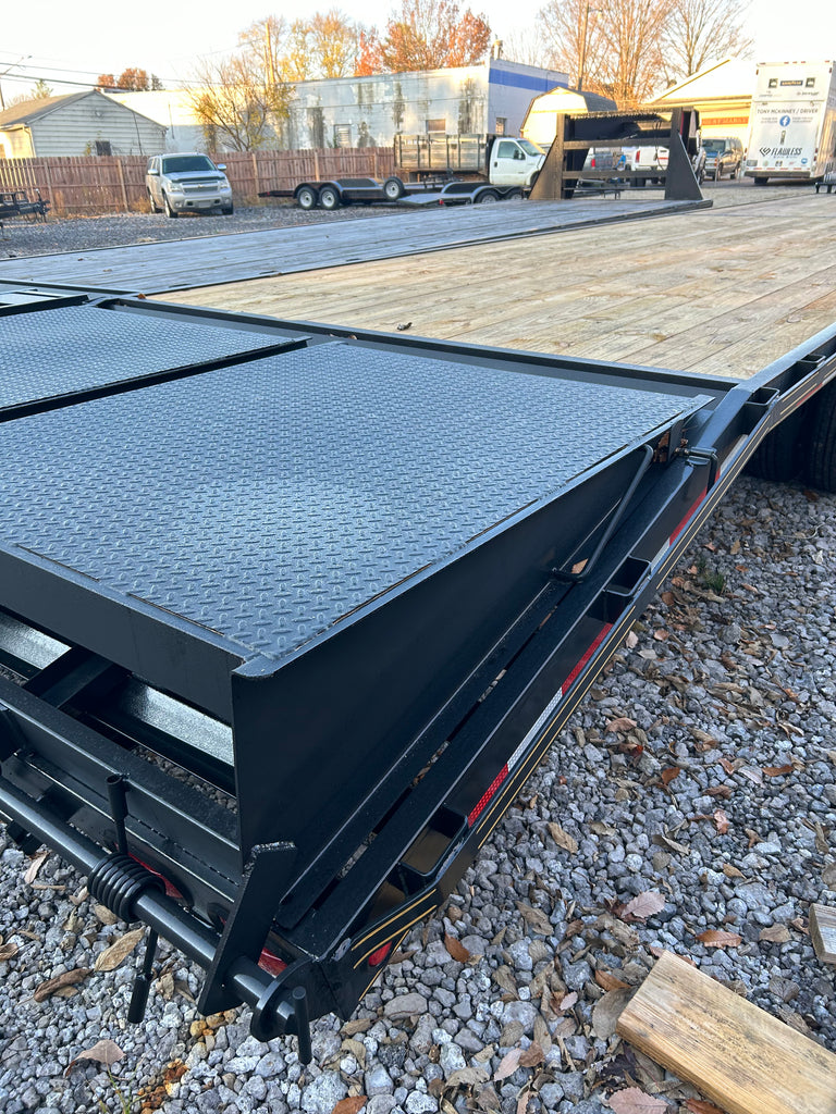 40' Gooseneck with Mega Ramps Farmersville Auto Sales & Trailers