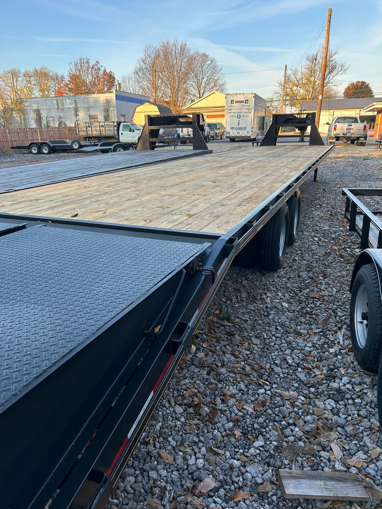 40' Gooseneck with Mega Ramps Farmersville Auto Sales & Trailers